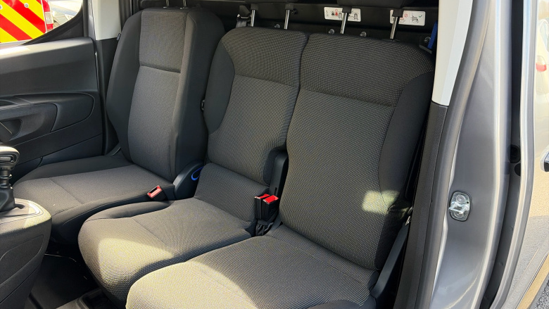 Vauxhall Combo Cargo Combo Xl Diesel 1.5 Turbo D 100ps Pro H1 Van